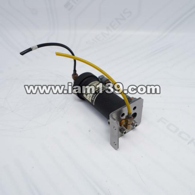 
日立建机空气液压转换器AV-007