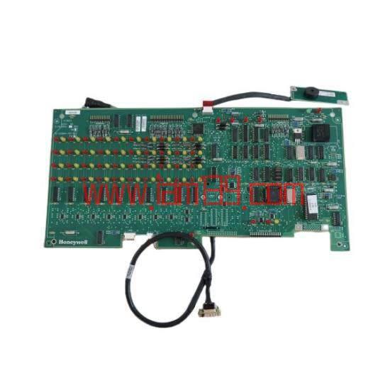 
霍尼韦尔 51401952-100 / 51120684-101：工业自动化精密控制模块