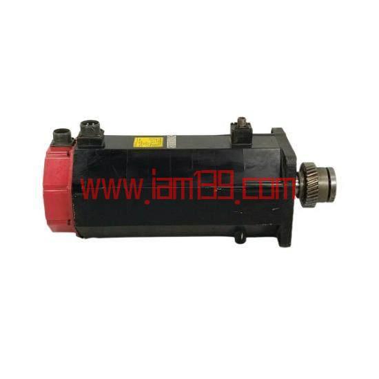 
施耐德 OsiSense XCC - XCC3510PV84FBN，为工业自动化注入感知创新