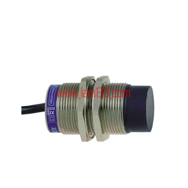 
施耐德XS630B4PAL2电感式接近传感器，施耐德，型号，组件类别